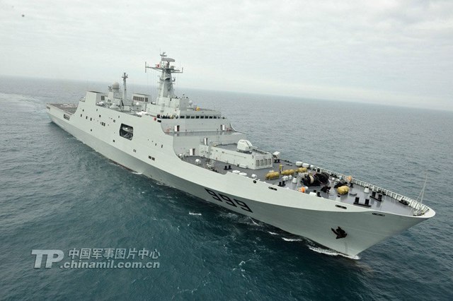 Chinese amphibious assault ship
